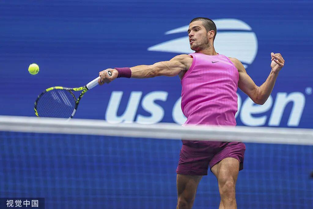 世俱杯投注-美网第13日男单决赛出炉：阿卡直落三盘胜德约 辛纳苦战艰难晋级